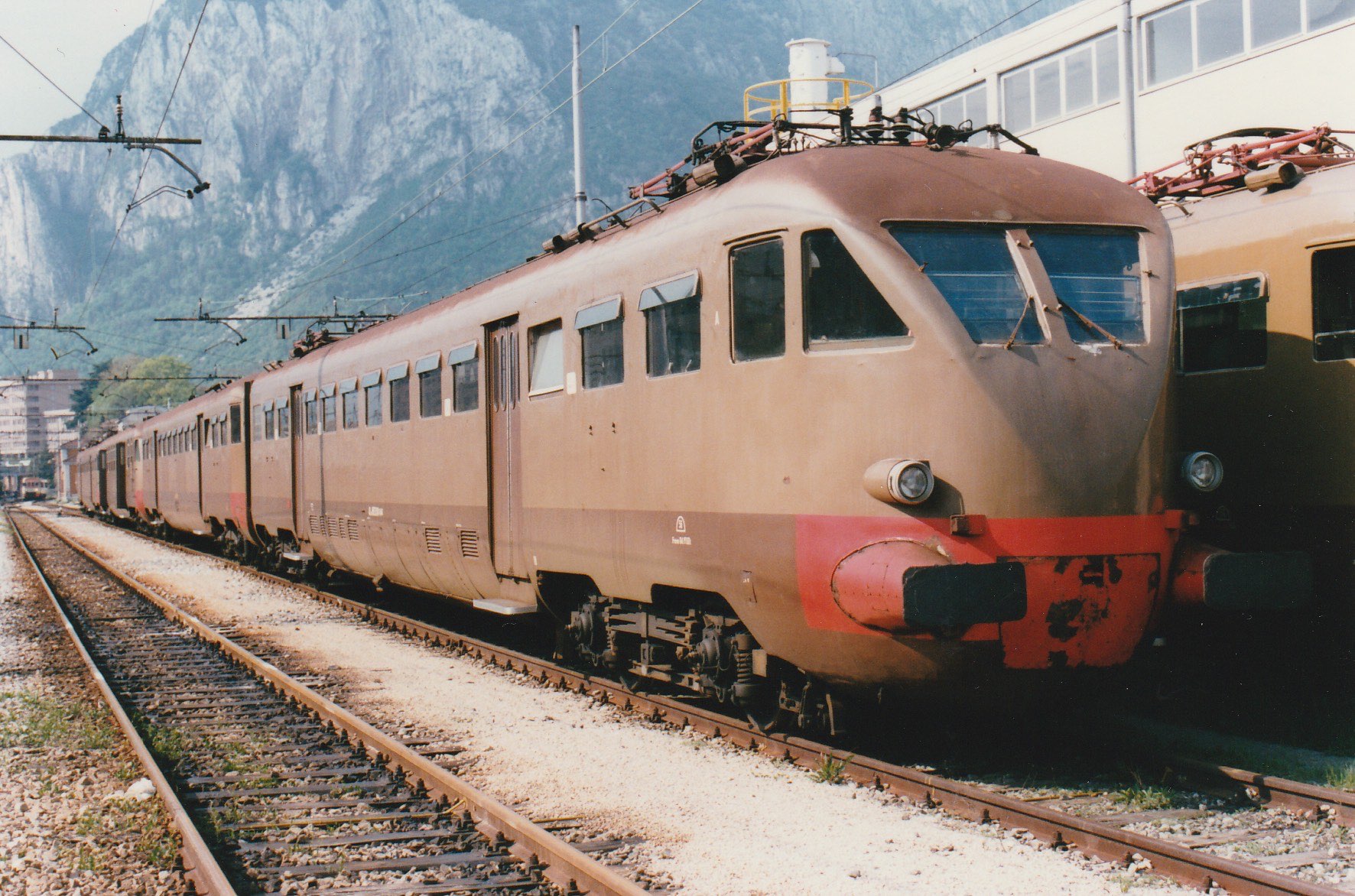 Costruiamo un ALe 883 I treni 293 2007 Brescia 40 anni fa 