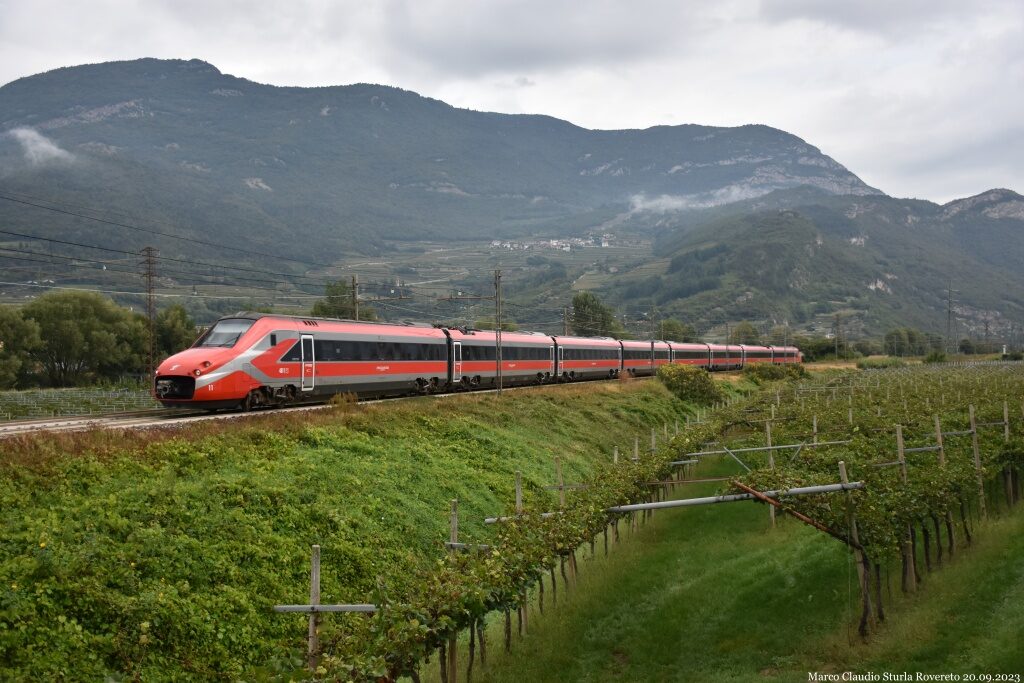 Nplus Rovereto ETR700 n°4811 – Rovereto – 19 Settembre 2023 di Marco Claudio Sturla ...